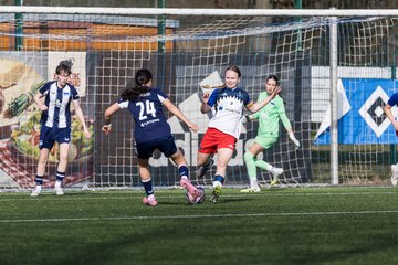 Bild 142 - wBJ Hamburger SV - Hertha BSC : Ergebnis: 2:1